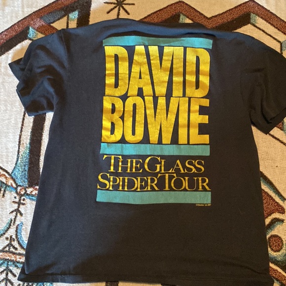 Authentic Vintage David Bowie Tour Shirt - Picture 5 of 12